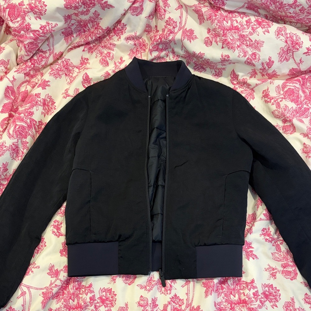 Black lululemon reversible Bomber Jacket